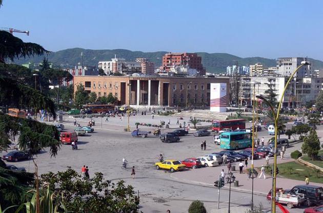 Харьков установил побратимские отношения со столицей Албании