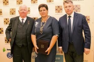 Со скальпелем в руках и ангелом за плечами