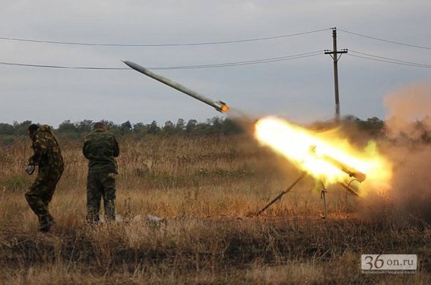 Боевики обстреляли украинских военных под Павлополем из реактивной установки "Град-П"