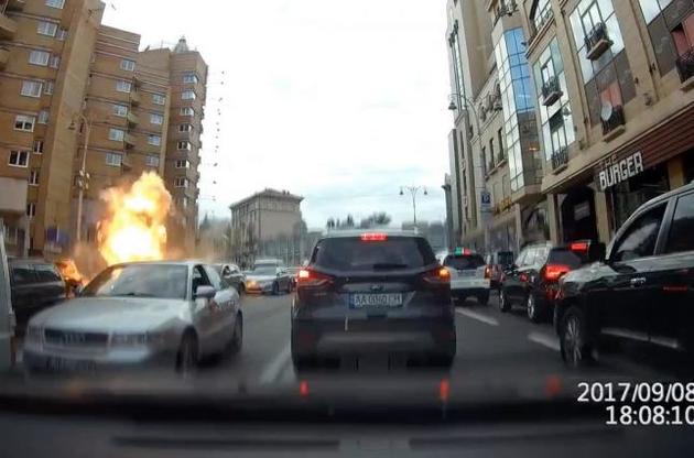 В сети появилось видео взрыва автомобиля Махаури