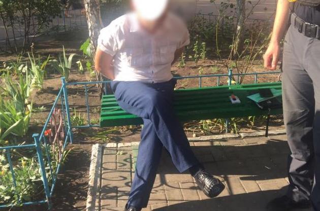 Председатель был задержан за вымогательство и получение взятки 90 тысяч грн