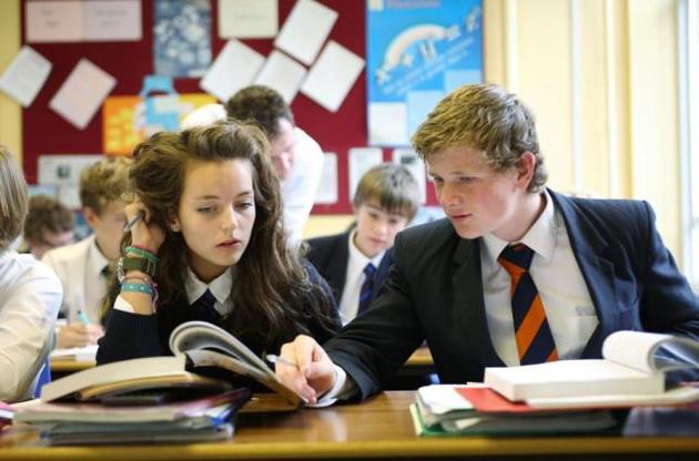 Девятиклассники пока что не будут сдавать ВНО