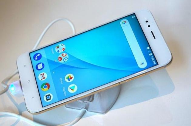 Xiaomi Mi A1 працює під управлінням &quot;чистого&quot; Android