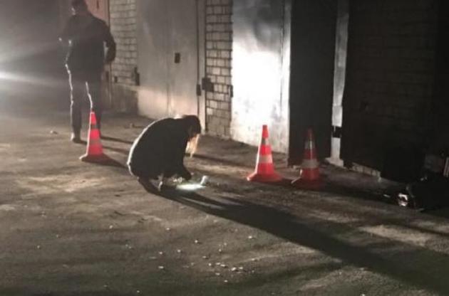 В одном из гаражных кооперативов Дарницы произошла стрельба