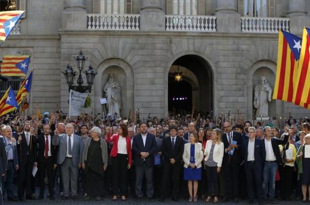 Поліція Іспанії конфіскувала бюлетені для каталонського референдуму
