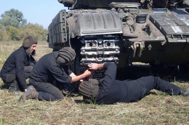 На Луганщине украинские танкисты впервые тренировались в новой взводной организации