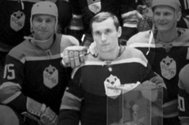 Виктор Толмачев сыграл 10 матчей за сборную СССР по хоккею