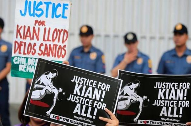 Президент Філіппін дозволив поліції вбивати "ідіотів", які чинять опір арешту