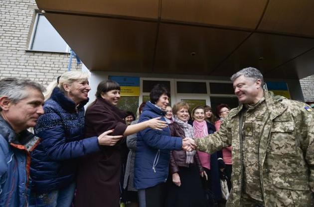 Більшість країн-членів ООН підтримують ідею про миротворців у Донбасі – Порошенко