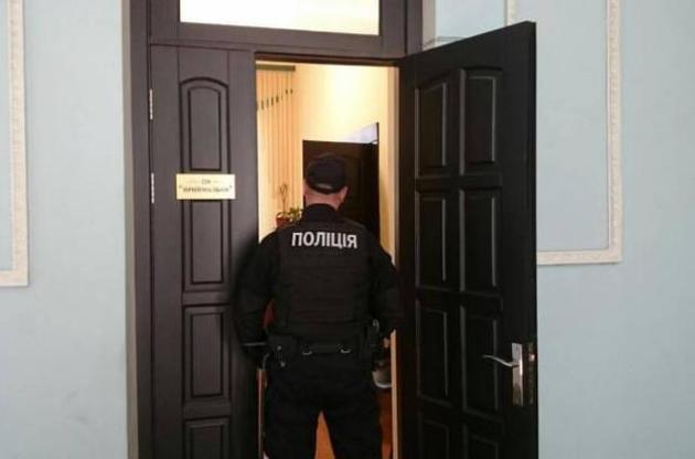 ГПУ и полиция проводят обыски в Полтавском горсовете