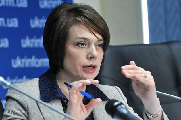 Гриневич попросила Порошенко подписать закон &quot;Об образовании&quot;. А затем обсуждать озабоченности некоторых стран