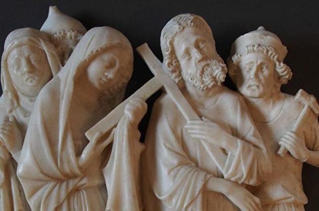 Ученые раскрыли тайну происхождения алебастровых статуй Лувра