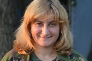 "Обійми мене, будь ласка…"