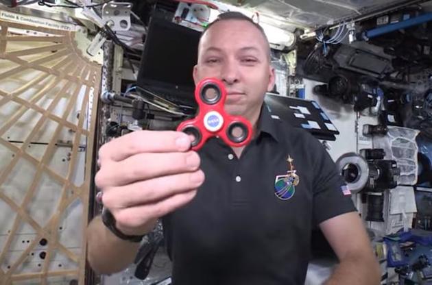Астронавты МКС провели эксперименты со спиннером