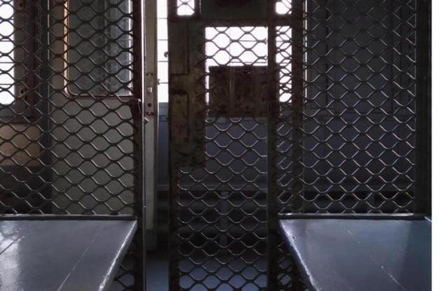 Условия перевозки заключенных на России со времен Солженицына не изменились