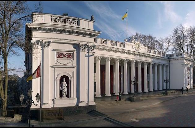 Чиновников Одесского горсовета подозревают в махинациях с коммунальной недвижимостью