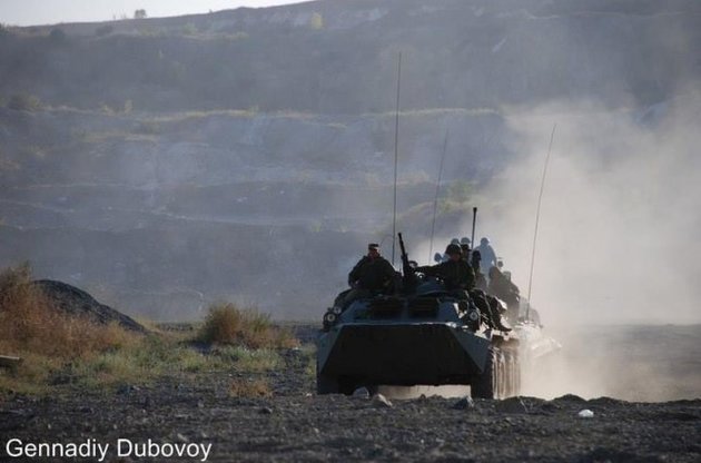 Боевики обстреляли защитников Зайцево из вооружения БМП