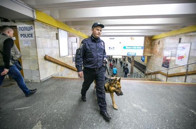 Работа станции киевского метро "Вокзальная" восстановлена