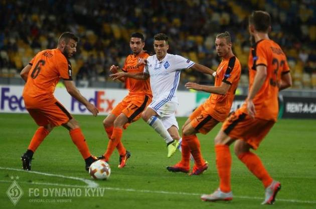 Букмекеры сделали прогноз на матчи "Динамо" и "Зари" в Лиге Европы