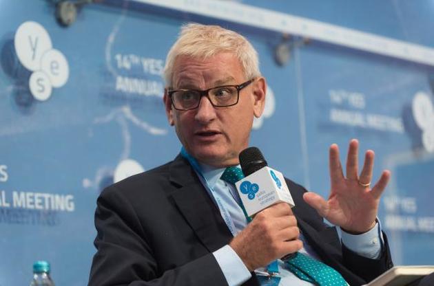 Не нужно смотреть &quot;Спутник&quot; и сравнивать ситуацию в Крыму и Каталонии - Карл Бильдт.