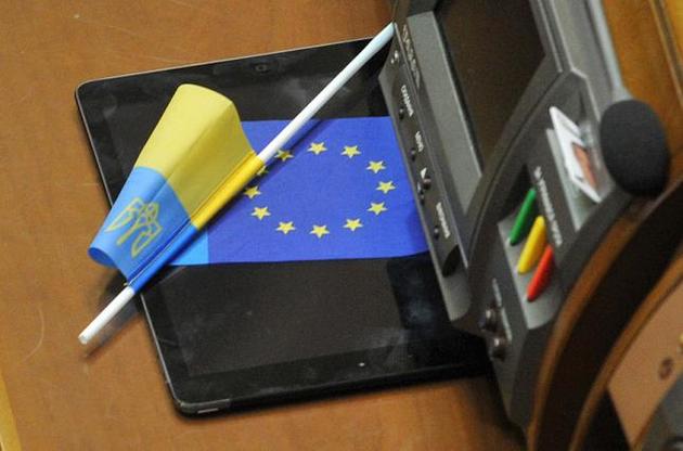 Украина за три года получила от Евросоюза 12 млрд евро кредитов