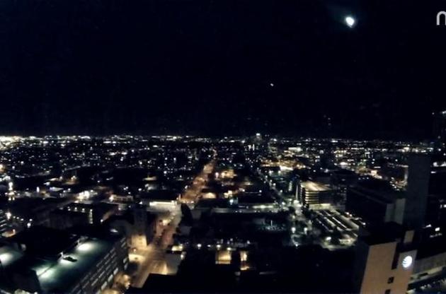 Метеорит осветил город на несколько секунд