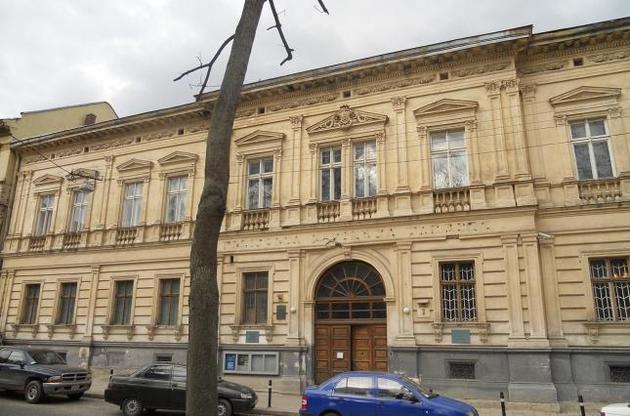 Во Львовской галерее искусств недосчитались более 600 экспонатов