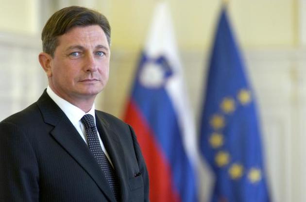 На выборах в Словении лидирует действующий президент