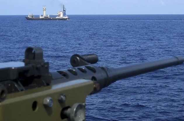 Нігерійський пірати звільнили екіпаж німецького судна з українським моряком
