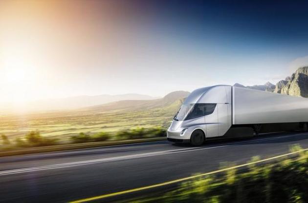 Вантажівка може проїхати 800 кілометрів без підзарядки