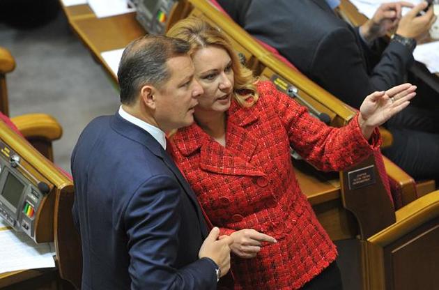 Переходы между фракциями сократились, но не прекратились