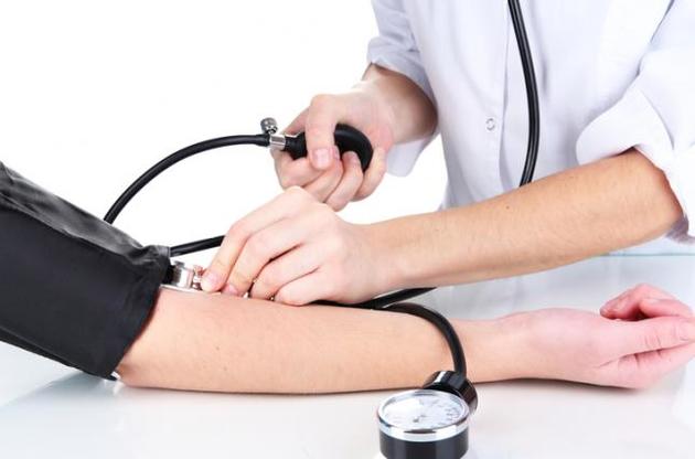 За два года до смерти существенно снижается артериальное давление