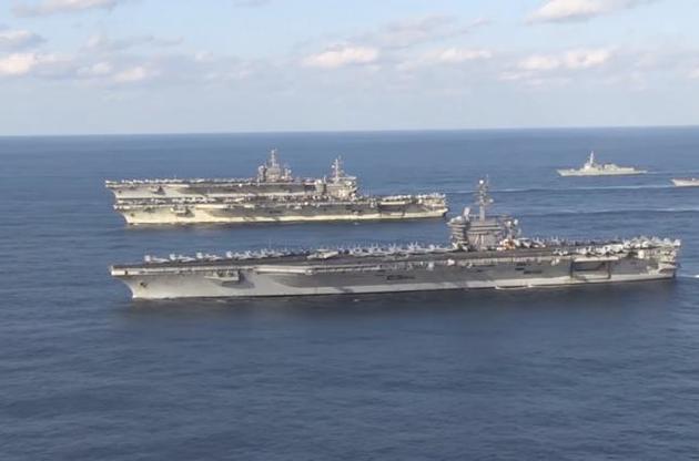 Останні навчання за участю відразу трьох американських авіаносців пройшли 10 років тому