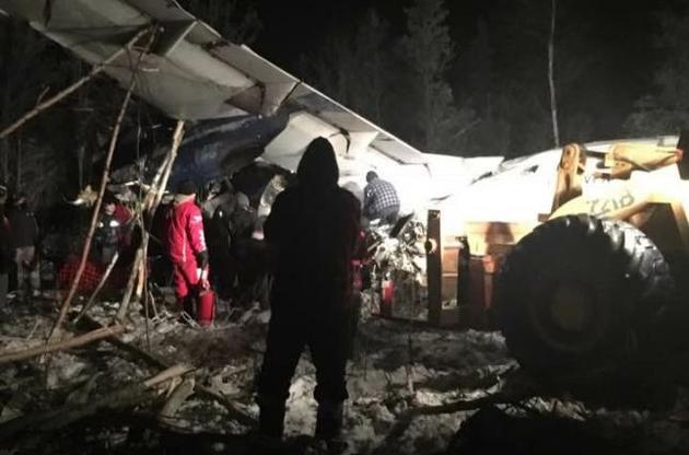 В Канаде упал пассажирский самолет с людьми на борту