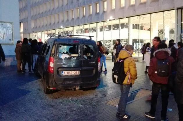 В центре Брюсселя протестующие против рабства устроили погромы, задержаны около 100 человек
