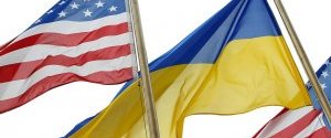 У Посольстві США закликали учасників сутичок в центрі Києва утриматись від насильства