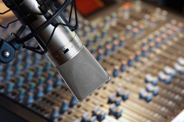Доля передач по-украински на радио выросла до 80%, песен – до 30%