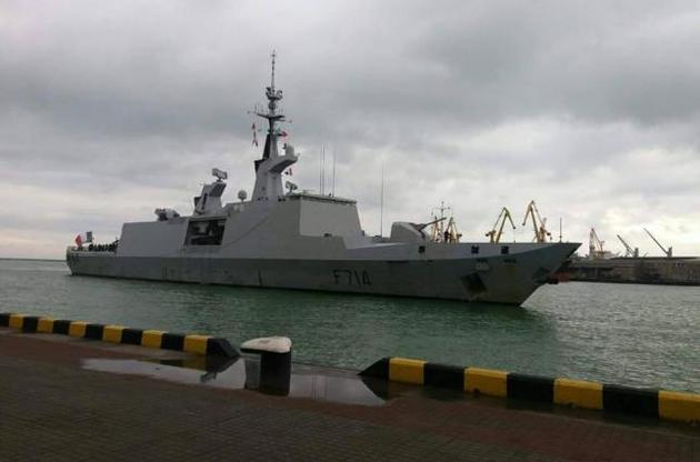 В порт Одессы зашел ракетный фрегат ВМС Франции