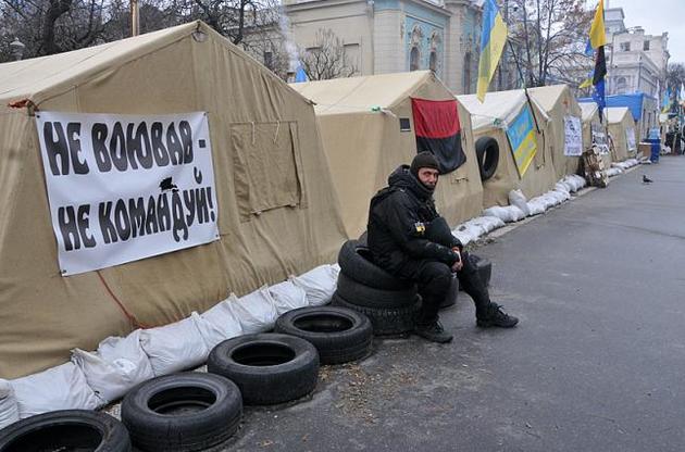 Правоохранители искали Саакашвили в лагере под Радой, произошли столкновения