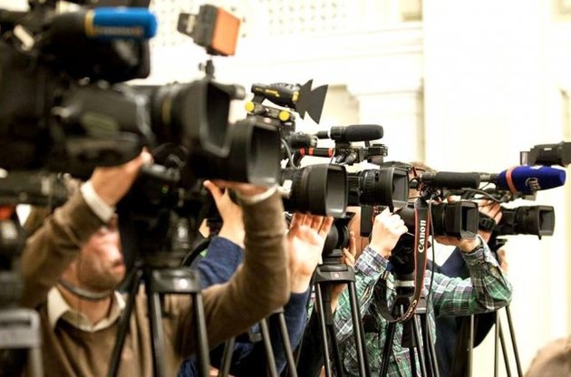 Госдума запретила американским СМИ посещать палату заседаний