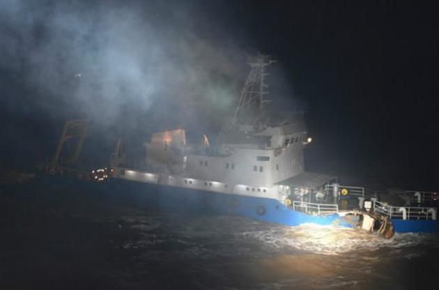В Китае столкнулись два грузовых судна, 12 человек пропало без вести