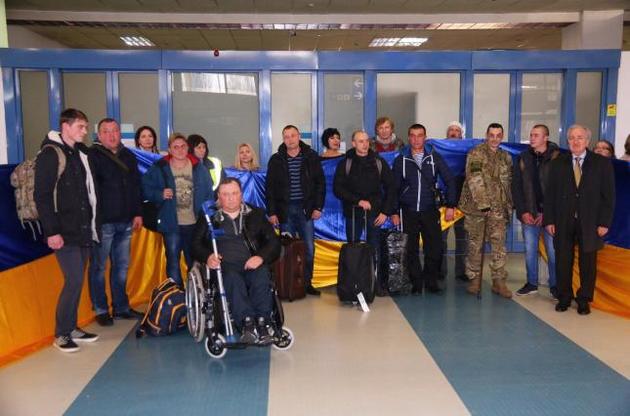 Болгария приняла на лечение 10 бойцов АТО