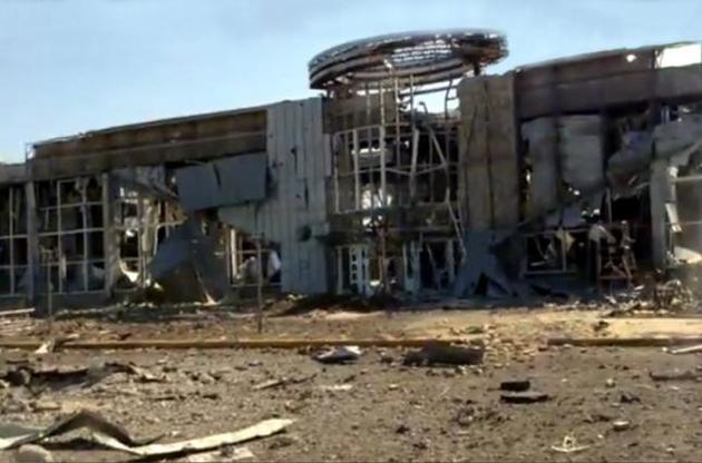 Луганський аеропорт знищили ракетами "Точка" з території РФ - Мін'юст