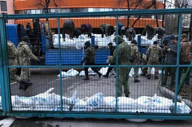 Участники блокирования заявили, что владелец телеканала Мураев должен &quot;покаяться за сепаратистские высказывания&quot;