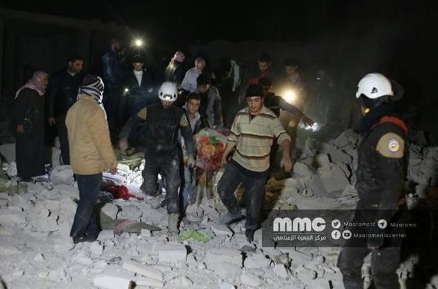 В результате авиаудара по провинции Идлиб в Сирии погибли 19 человек