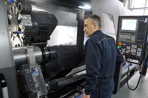 Концерн "Укроборонпром" показав новітню українську зброю на заводі "Артем"