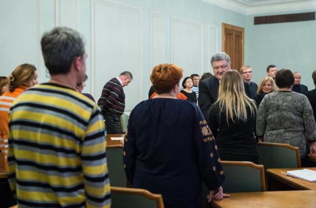 Порошенко відзначив важливість Мінських домовленостей для звільнення українських громадян з полону бойовиків ОРДЛО