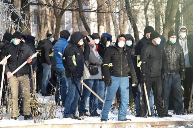 Ще два &quot;тітушки&quot; Крисіна, які били й розстрілювали учасників Євромайдану, вийшли з СІЗО