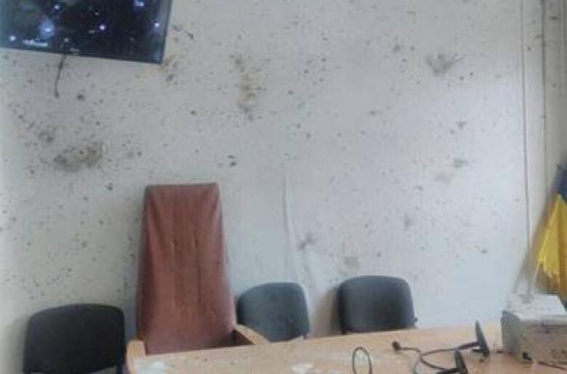 Обвинувачених у лікарні охороняє поліція, але формально вони вільні