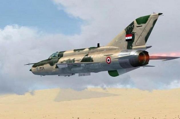 У Сирії бойовики збили літак урядових військ